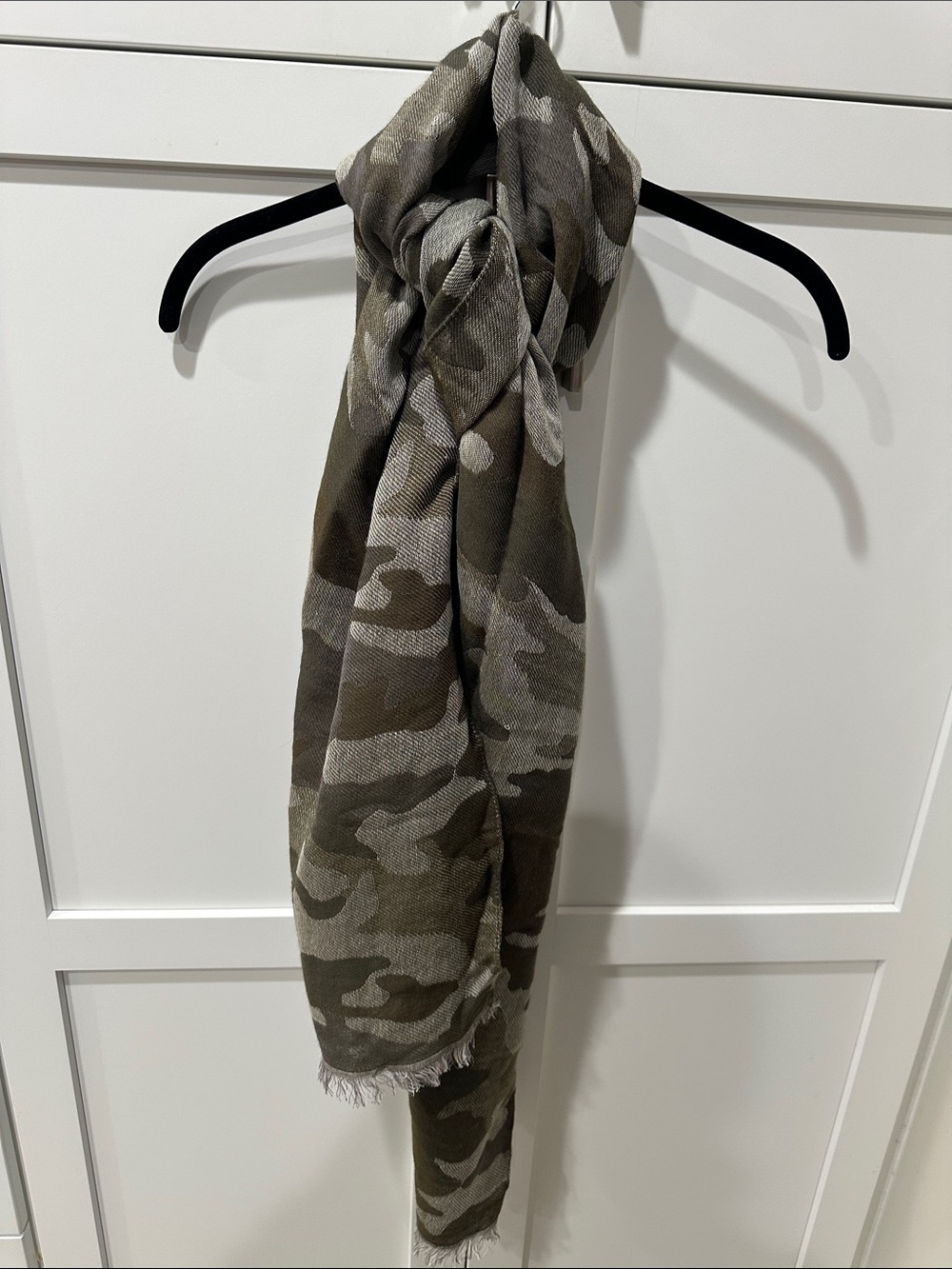 Unisex Banana Republic Oversized Camo Scarf | Olive Green Taupe | Fringe Wrap